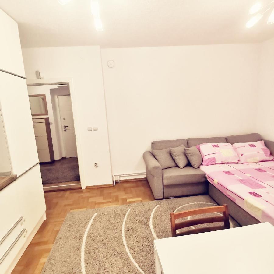Central Apartment In Prilep Eksteriør billede